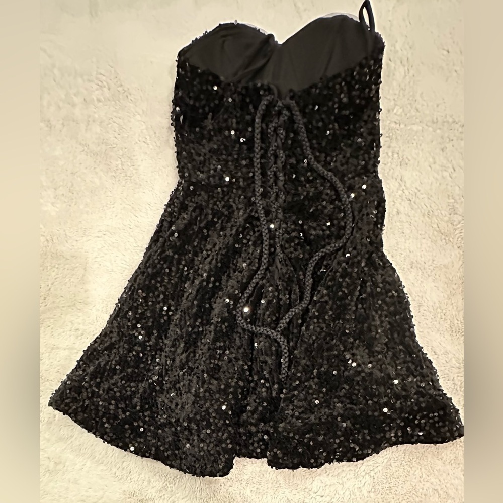 Witness of Love Black Sequin Strapless Dress Size 4 - Picture 4 of 10